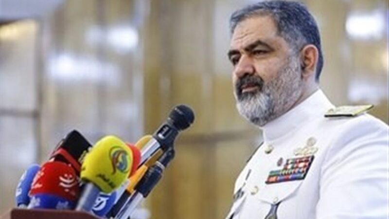 دریادار ایرانی راز موفقیت کشور در برابر تهدیدات جهانی را فاش کرد!