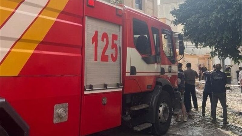 آتش‌سوزی ناگهانی در برج 20 طبقه دهکده المپیک؛ نجات جان 10 نفر در لحظات حساس!