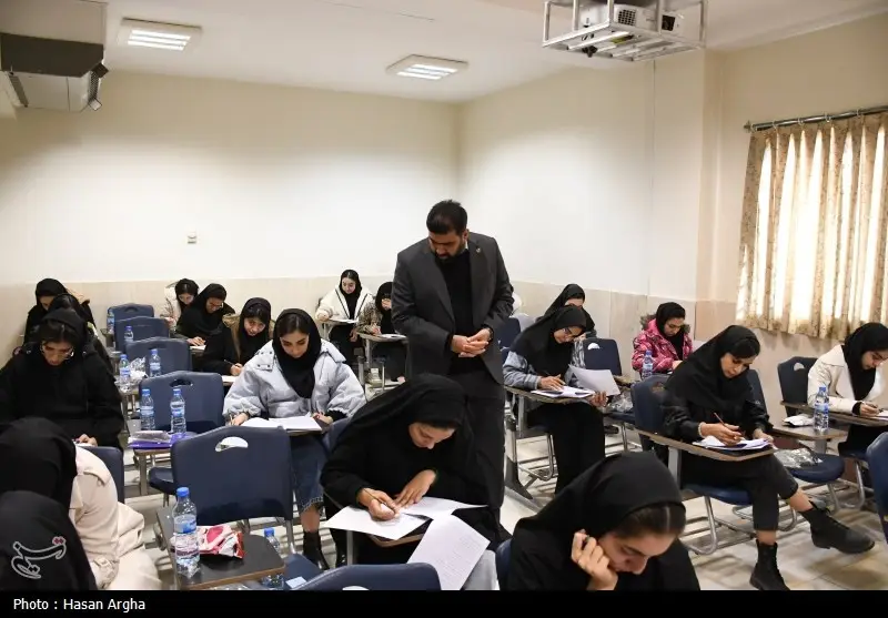 سومین آزمون استخدامی ایثارگران باز هم به تعویق افتاد؛ خبری نیست!