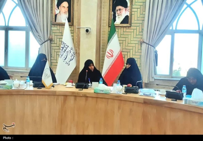 چرا زن مسلمان ایرانی «معلم ثانی» زنان جهان لقب گرفت؟ راز پشت این عنوان جذاب چیست؟