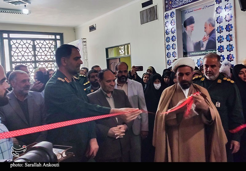 پنجمین نمایشگاه پایگاه‌های اسوه بسیج کرمان با حضور سردار بهروز افتتاح شد