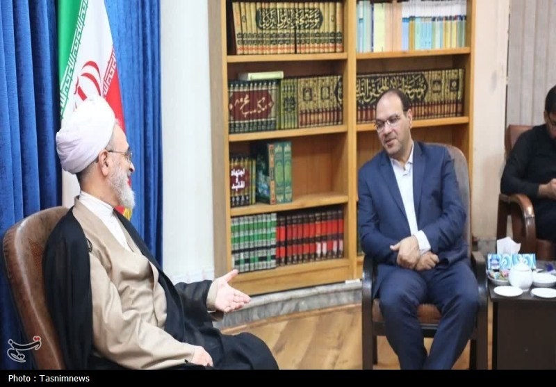 چرا جایگاه قم و انقلاب اسلامی در جهان هنوز آن‌طور که باید دیده نمی‌شود؟ - وب‌گردی