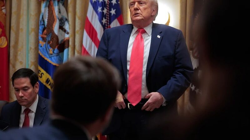 ترامپ: بدون اجازه کنگره هم می‌توانم به کارتل‌های ونزوئلا حمله کنم!