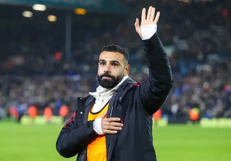 عذرخواهی غیرمنتظره محمد صلاح از هم‌تیمی‌های لیورپول پس از جنجال مصاحبه‌اش!