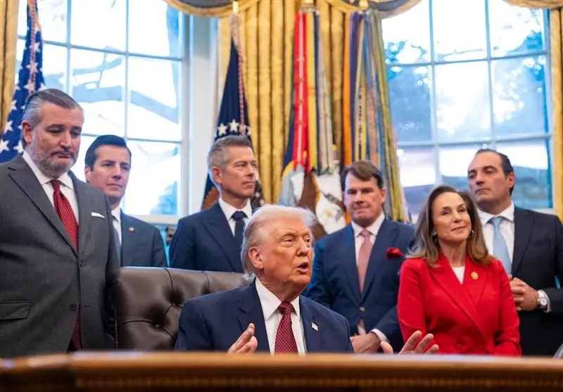 ترامپ ناگهان برنامه لاتاری گرین‌کارت را متوقف کرد؛ سرنوشت هزاران متقاضی در هاله‌ای از ابهام