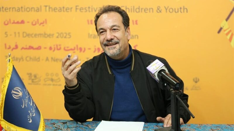 بکتاش: دنیای کودک و نوجوان با تئاتر رنگین می‌شود