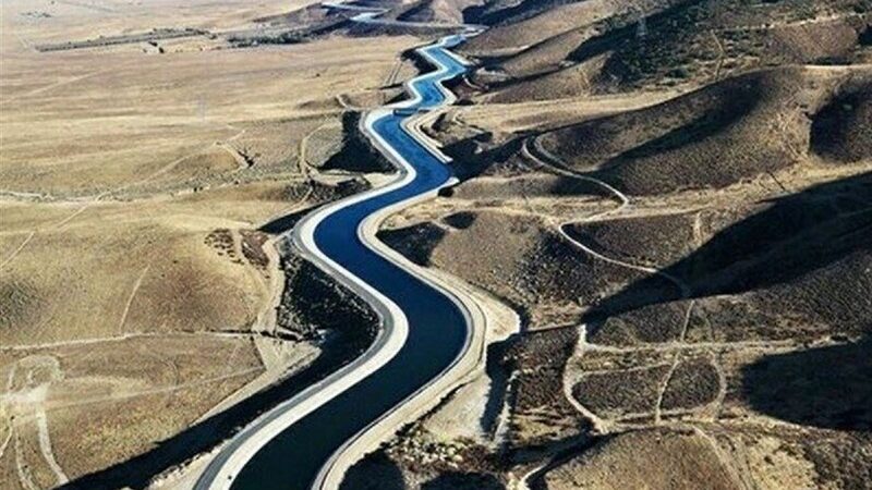 خراسان جنوبی در سال 1408؛ آب دریا چگونه به زندگی مردم و صنعت جان می‌بخشد؟