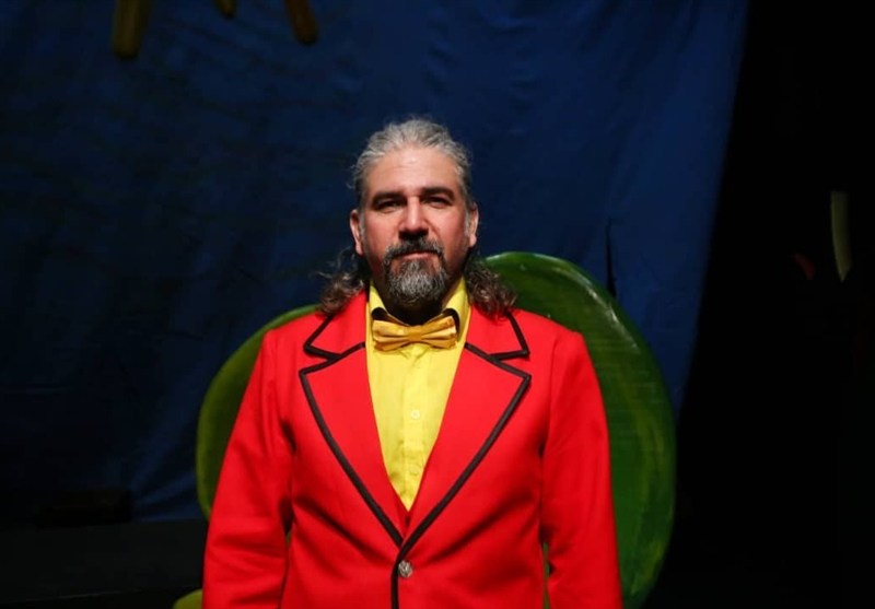 نمایش (لافکادیو) بحران هویت نسل امروز را به تصویر می‌کشد - وب‌گردی