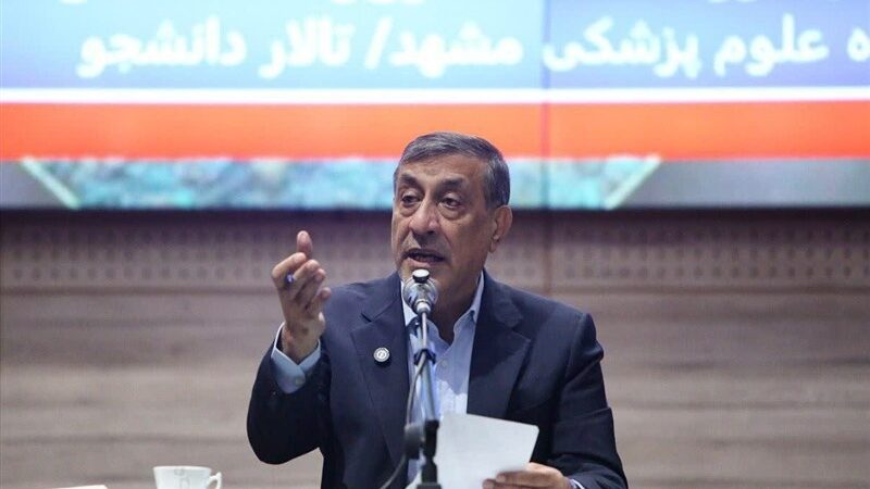 دانشگاه خانه همه دانشجویان است/هیچ دانشجویی نباید از مسیر آینده اش محروم شود