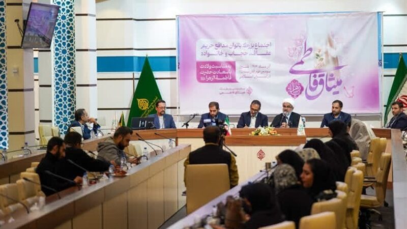 اجتماع بزرگ بانوان در حرم شاه‌چراغ (ع) برگزار می‌شود