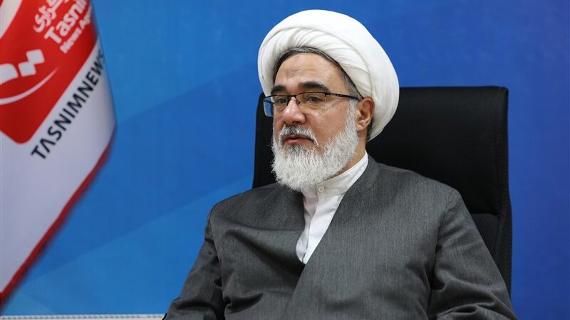 آزاداندیشی با «جدال احسن»؛ راهکاری نوین برای مهار افراط و تفریط در حوزه‌های علمی و دینی