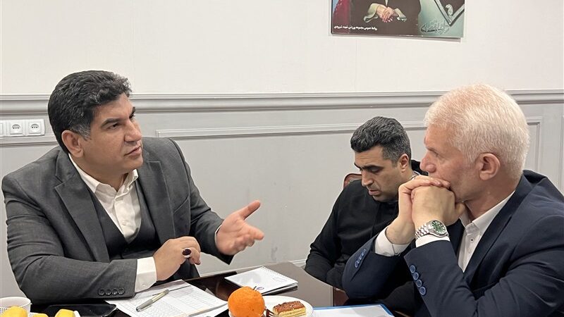 حضور معاون قهرمانی وزارت ورزش در فدراسیون بوکس/ اسبقیان: زمین بوکس حاصل‌خیز است