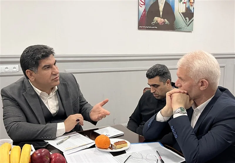 حضور معاون قهرمانی وزارت ورزش در فدراسیون بوکس/ اسبقیان: زمین بوکس حاصل‌خیز است