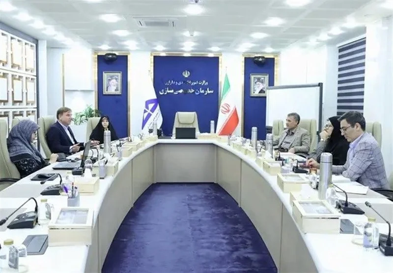 بررسی روند مولدسازی املاک مازاد و اجرای سیاست‌های کلی اصل 44 قانون اساسی