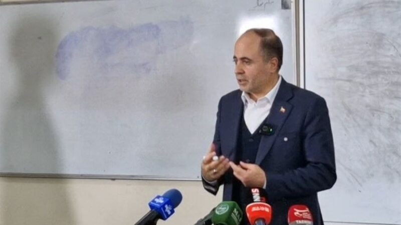 قزلجه: سود چند واردکننده کالای اساسی معادل ثروت چند ترامپ است