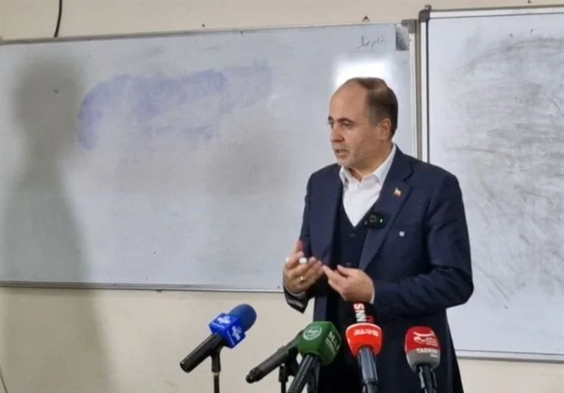 قزلجه: سود چند واردکننده کالای اساسی معادل ثروت چند ترامپ است - وب‌گردی