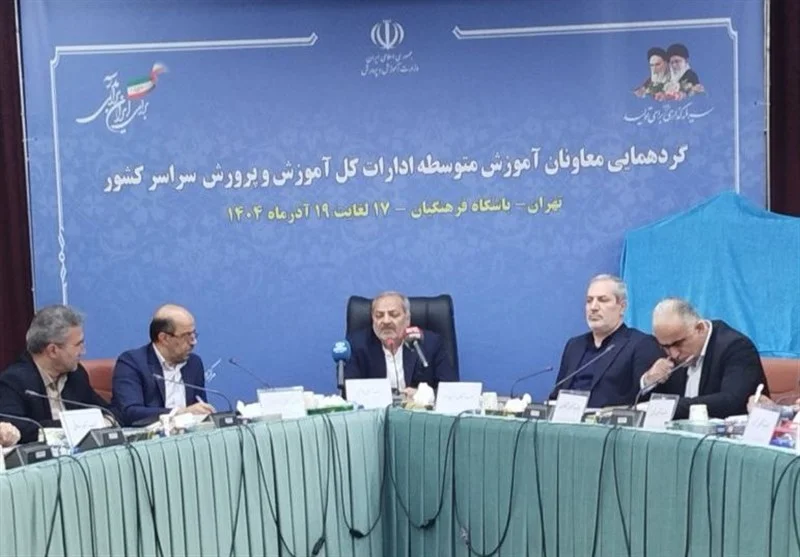 ساختار فعلی آموزش و پرورش متعلق به دوران قاجار است