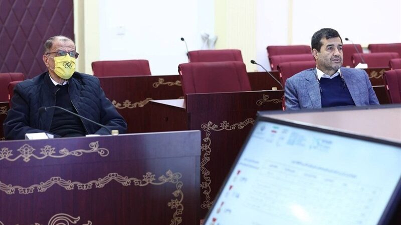 وزارت ورزش وارد عمل شد؛ ایمن‌سازی فوری سکوهای فرسوده ورزشگاه شهید وطنی قائم‌شهر!