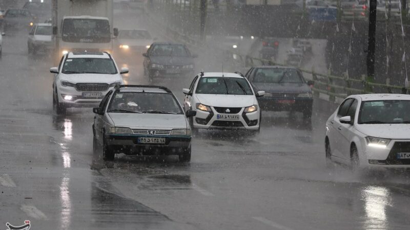 پلیس‌راه کرمان هشدار داد: احتمال انسداد جاده‌ها و ضرورت همراه داشتن زنجیر چرخ!