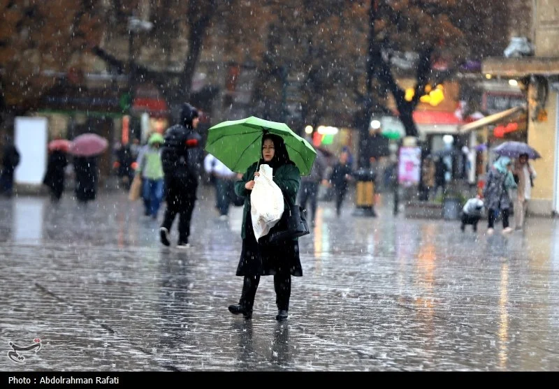 هواشناسی هشدار می‌دهد: بارش‌های سنگین همچنان ادامه دارد و سامانه جدید از سه‌شنبه می‌آید!