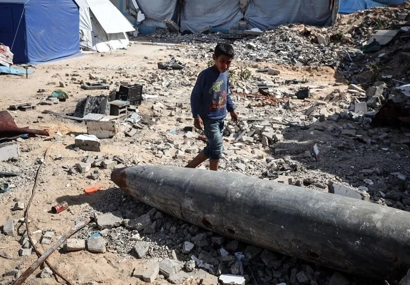 سازمان ملل هشدار داد: نوار غزه مملو از مواد منفجره خطرناک برای کودکان است - وب‌گردی