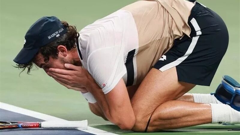 واچروت از سقوط به رنک ۲۶۷ تا درخشش در جمع ۴۰ تنیسور برتر جهان؛ داستان بازگشتی شگفت‌انگیز