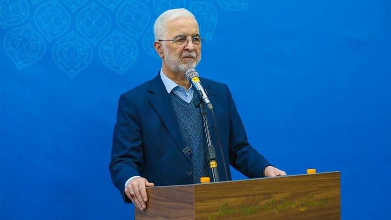 وزیر کشور در یزد واحد ریسندگی را افتتاح کرد؛ گامی بزرگ برای اشتغال و تولید ملی