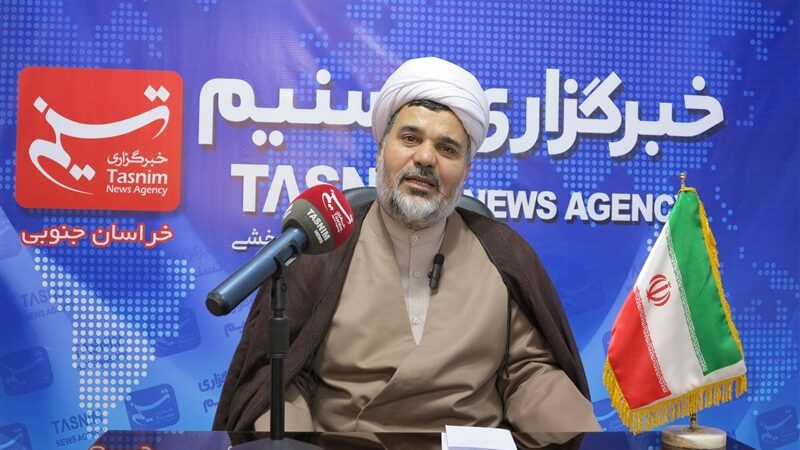 مساجد چگونه نقش کلیدی در تربیت ۱۰ میلیون حافظ قرآن ایفا می‌کنند؟