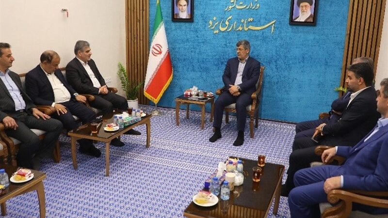 استاندار یزد فاش کرد: چگونه قرض‌الحسنه زندگی و کار را متحول می‌کند؟