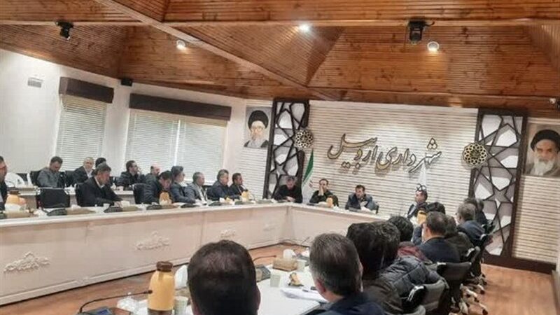 معضل ساختمان‌های ناایمن و متروکه در اردبیل؛ نگرانی جدی مدیران شهری