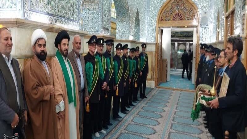 آیین باشکوه غبارروبی مضجع امامزاده علی بن باقر(ع) در اردهال کاشان با حضور مسئولان و عاشقان اهل بیت
