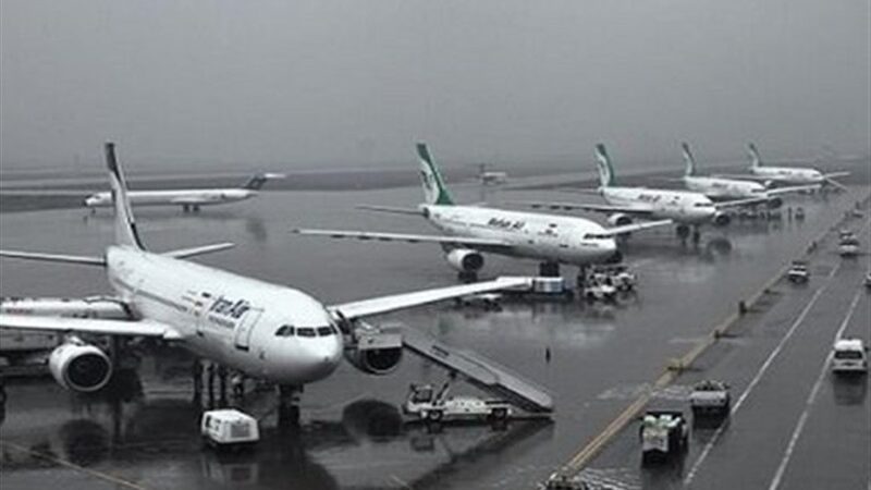 بارندگی‌های شدید شیراز پروازها را متوقف نکرد؛ راز پایداری در آسمان فارس چیست؟