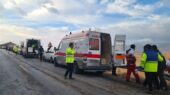 انتقال اضطراری ۵ مصدوم حادثه واژگونی اتوبوس یاسوج به اصفهان با بالگرد