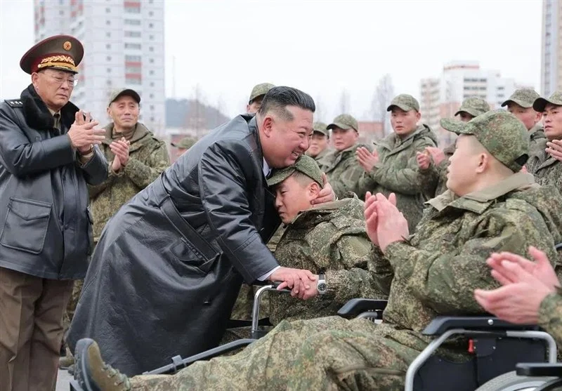 کیم جونگ اون با تمجید ویژه از سربازان مجروح جنگ اوکراین، چه پیامی داد؟