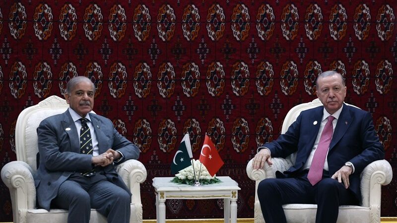 اردوغان وعده داد: ترکیه در حفظ آتش‌بس پاکستان و افغانستان نقش فعالی ایفا می‌کند