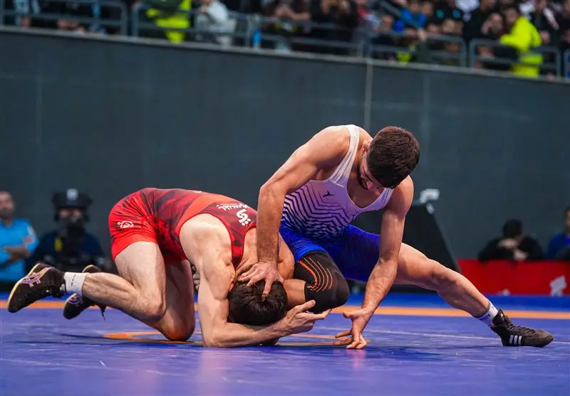 رقابت نفس‌گیر ۴۰۰ کشتی‌گیر برای صعود به تیم ملی در تبریز!