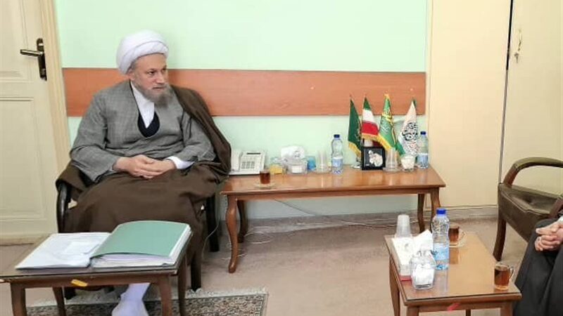 آیت‌الله دژکام: حمایت از تولیدکنندگان واقعی، ضربه نهایی به سودجویان است!