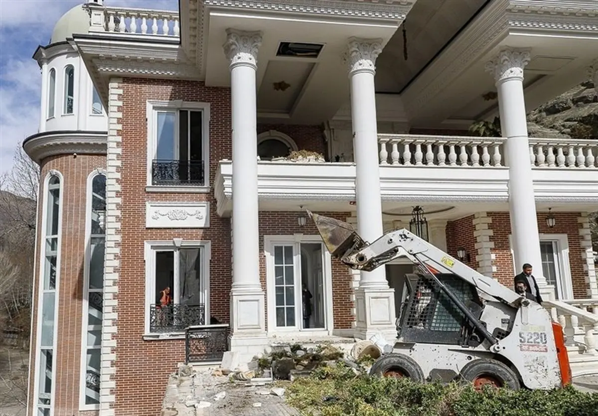 چشم‌انداز جدید ابر ویلای جنجالی جاده چالوس؛ آیا تخریب کامل شده است؟