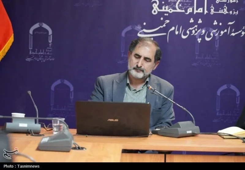 کدام گروه می‌تواند علوم انسانی را واقعا اسلامی کند؟ پاسخ استاد فلسفه در قم - وب‌گردی