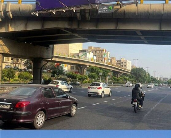 راز عجیب تسخیر بیلبوردهای تهران توسط یک خواننده تازه‌کار!