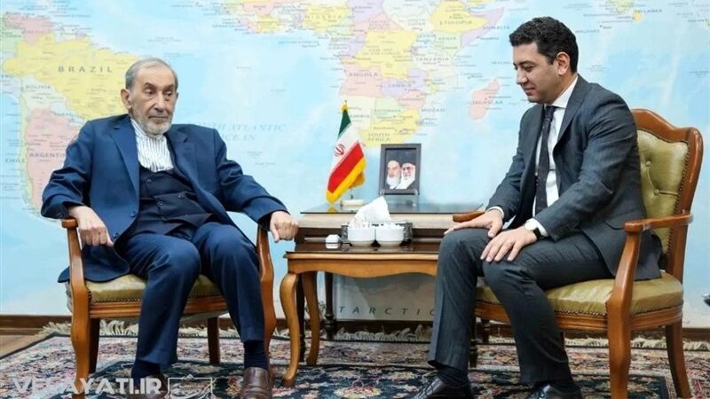 ولایتی پروژه ترامپ در قفقاز را دالان زنگه زور آمریکایی خواند!