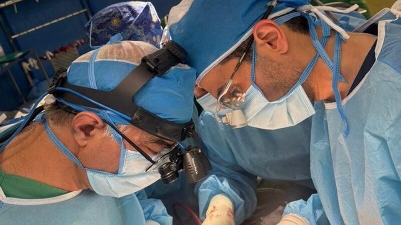 شگفتی پزشکی در ایران؛ نخستین پیوند همزمان قلب و ریه با موفقیت تاریخی انجام شد