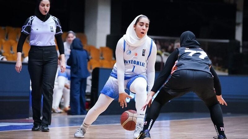 شکست سنگین استقلال مقابل گروه بهمن در لیگ برتر بسکتبال بانوان؛ مهلا عابدی ستاره میدان شد!