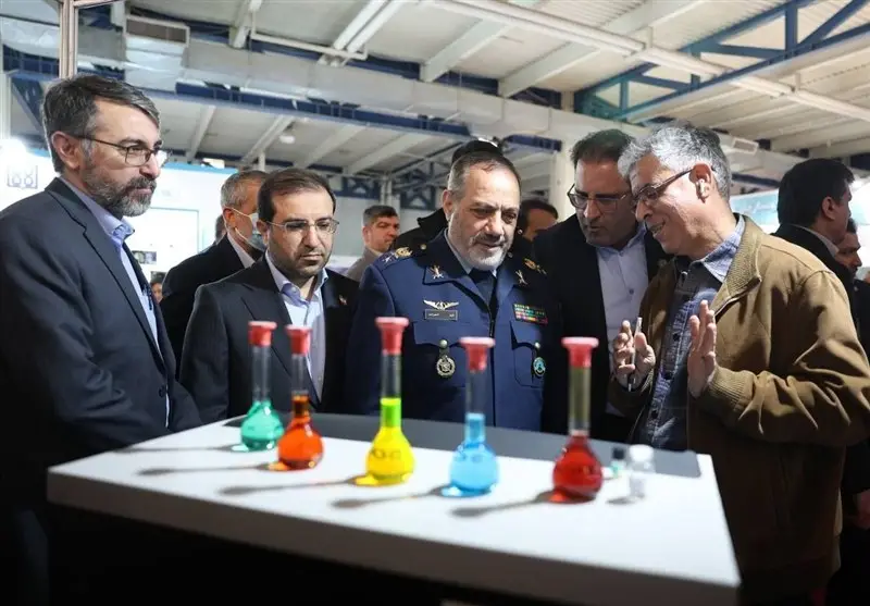 وزیر دفاع: ایران در فناوری‌های نوین یکه‌تاز است، نمایشگاه ایران‌ساخت را از نزدیک دیدم!