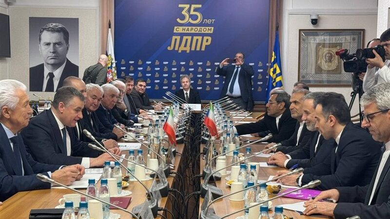 بازدید مهم عباس عراقچی از مجلس دومای روسیه؛ چه پیامی در پی دارد؟