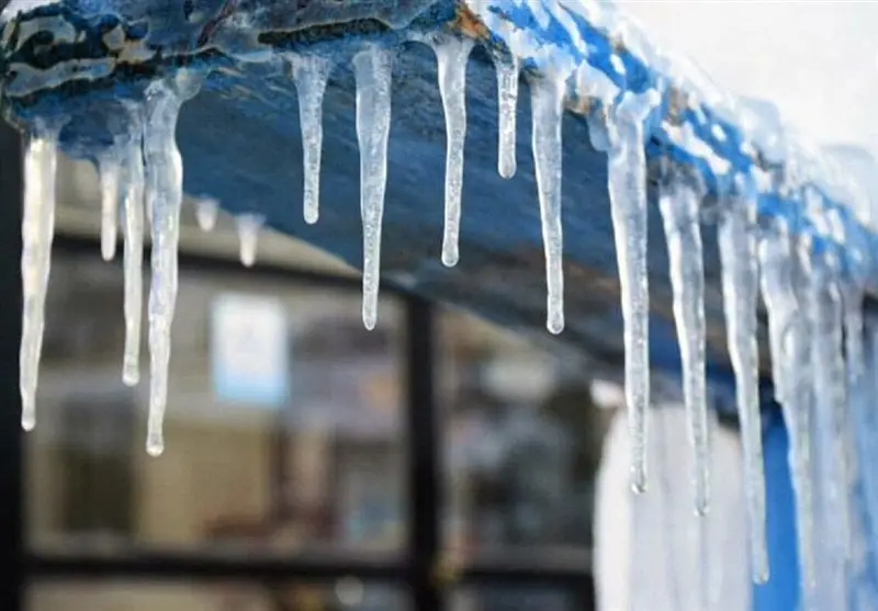 هشدار جدی هواشناسی کاشان درباره دید کم و جاده‌های لغزنده در روزهای آینده