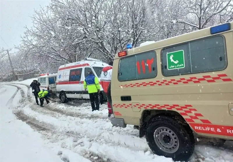 هلال‌احمر مازندران با 300 نیرو و بیش از 100 خودرو نجات آماده مقابله با چالش‌های زمستانی شد!