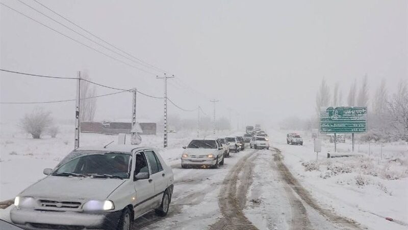 تداوم بارش‌های شدید و رعد و برق در کشور؛ کدام مناطق درگیر برف و باران می‌شوند؟