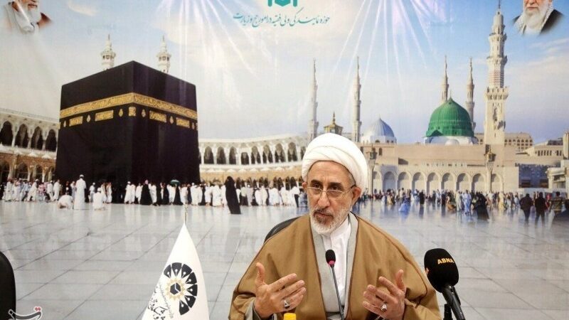 پژوهشکده حج و زیارت رکورد زد؛ انتشار بیش از 11 هزار کتاب به 5 زبان متفاوت!