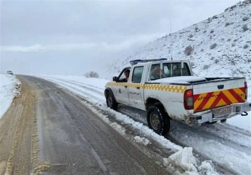 آماده‌باش بی‌سابقه راهداران سمنان در مقابله با کولاک شدید و برف سنگین